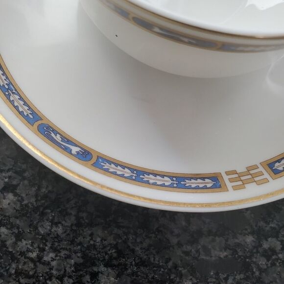 VINTAGE Syracuse Mistic Blue Cup and saucer - Picture 5 of 6